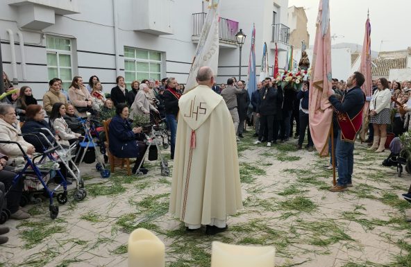 Campillo de Arenas se une para celebrar con devoción la visita de la Virgen de la Cabeza Peregrina