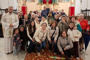 Iznatoraf recibe con fervor a la Virgen de la Cabeza Peregrina