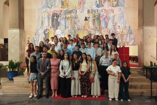 Medio centenar de fieles reciben el Sacramento de la Confirmación en la Parroquia de Cristo Rey de Jaén